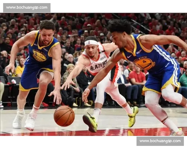 勇士对决开拓者系列赛G1激战回顾库里领衔攻防定基调奠定西部走向