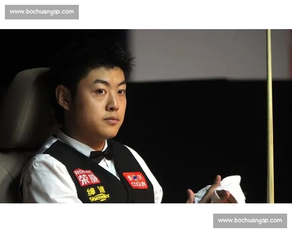 梁文博与丁俊晖精彩对决 谁能在这场斯诺克较量中脱颖而出